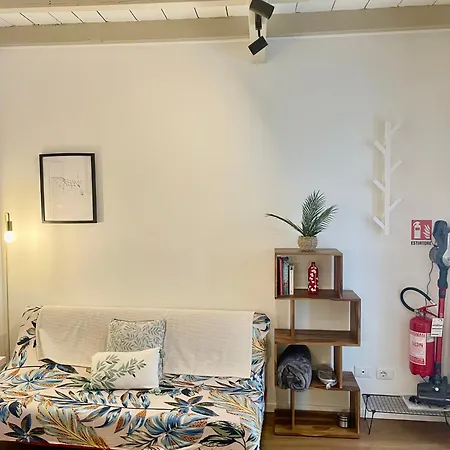 Bnbook Leonardo Apartment
